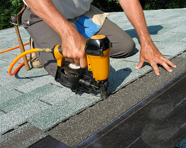Best Roof Leak Repair  in Hampton, IA